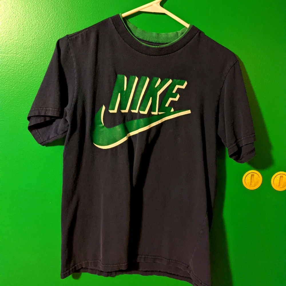 Nike graphic tee shirt